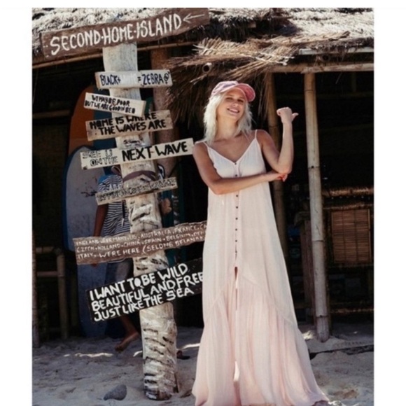 BILLABONG Dance On Air Maxi Dress in Pink Medium - Picture 2 of 13